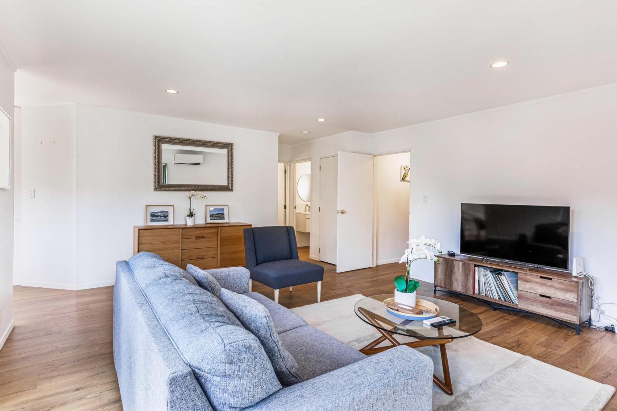 Private And Sunny 3-Bedroom Home With Parking Окленд Экстерьер фото